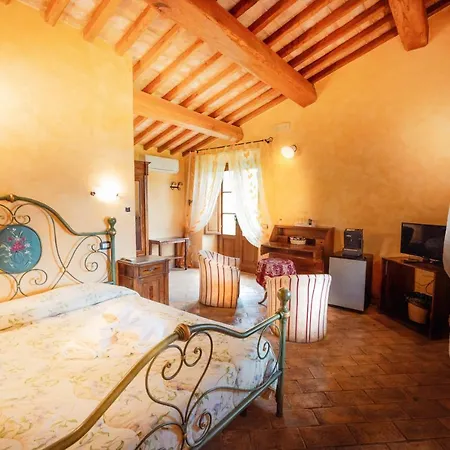 Agriturismo Il Serraglio Montepulciano Stazione Esterno foto