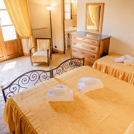 Agriturismo Il Serraglio Montepulciano Stazione Esterno foto